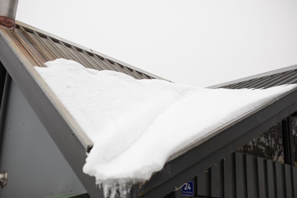 Ice Dams Roof